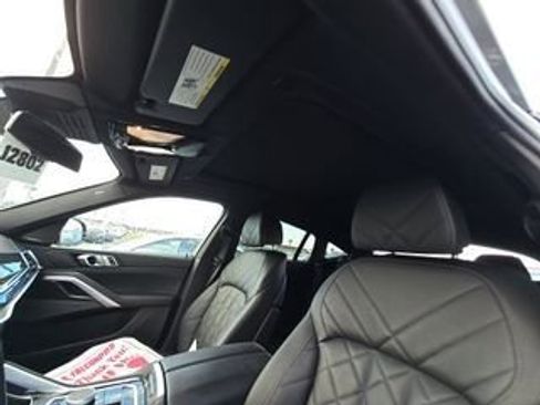 Used 2025 BMW X6 xDrive40i AWD/4WD image 5