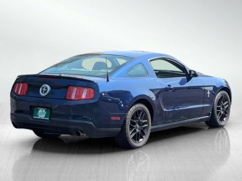 Used 2012 Ford Mustang Premium image 4