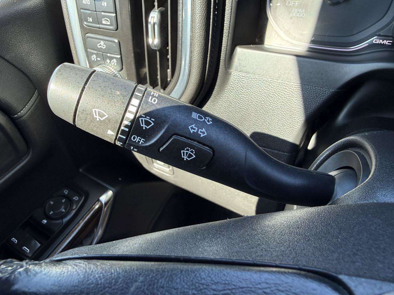 Used 2021 GMC Sierra 1500 SLE AWD/4WD image 26