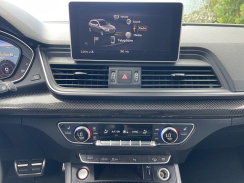 Used 2018 Audi SQ5 Prestige w/ Prestige Package AWD/4WD image 22