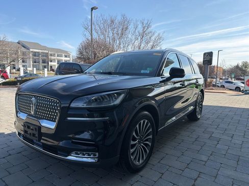 Used 2021 Lincoln Aviator Reserve w/ Elements Package Plus image 12