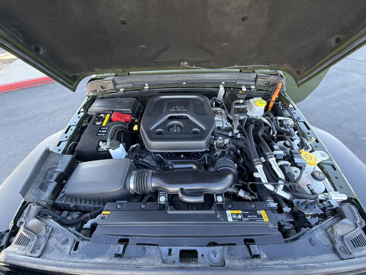 Used 2023 Jeep Wrangler Unlimited w/ 8.4" Radio Group AWD/4WD image 41