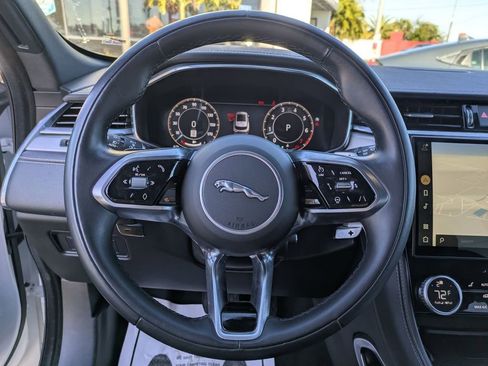 Used 2024 Jaguar F-PACE R-Dynamic S AWD/4WD image 17