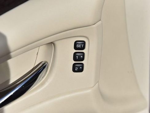 Used 2019 Nissan Murano Platinum image 9