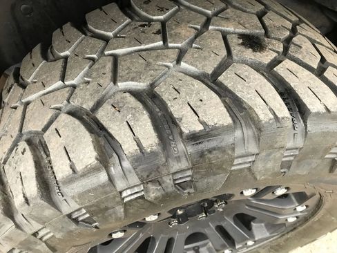 Used 2013 Chevrolet Avalanche LT w/ All-Star Edition image 14