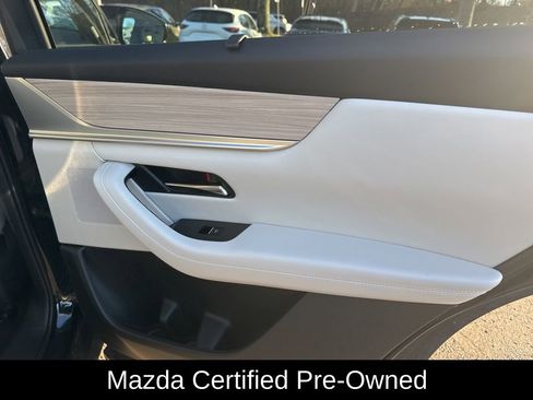 Certified 2025 MAZDA CX-90 3.3 Turbo S w/ Premium Package image 40