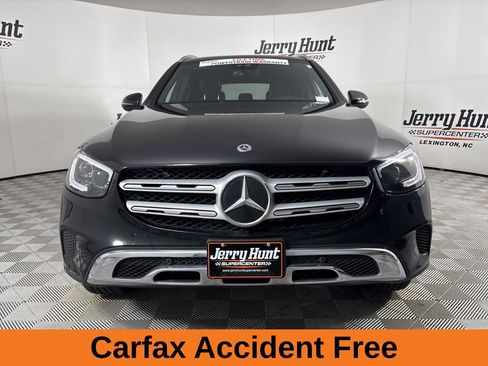 Used 2022 Mercedes-Benz GLC 300 GLC 300 w/ Premium Package Lite image 3