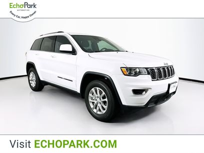 Used 2021 Jeep Grand Cherokee Laredo