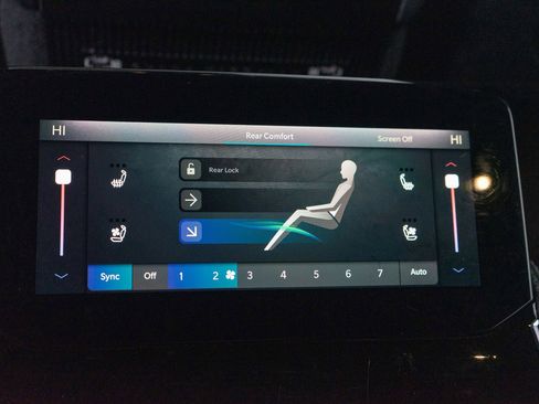 Used 2024 Jeep Grand Wagoneer Series II w/ Quick Order Packagew 28T image 32