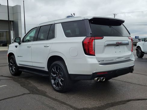 Used 2023 GMC Yukon Denali w/ LPO, Floor Liner Package AWD/4WD image 6