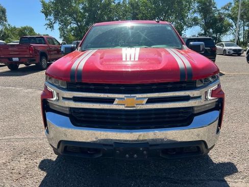Used 2021 Chevrolet Silverado 1500 LT w/ Z71 Off-Road Package AWD/4WD image 2