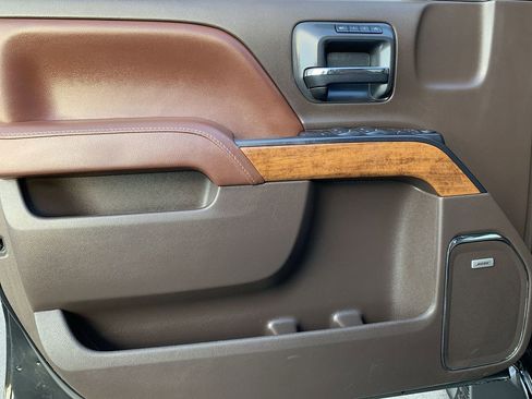 Used 2015 Chevrolet Silverado 3500 High Country image 15