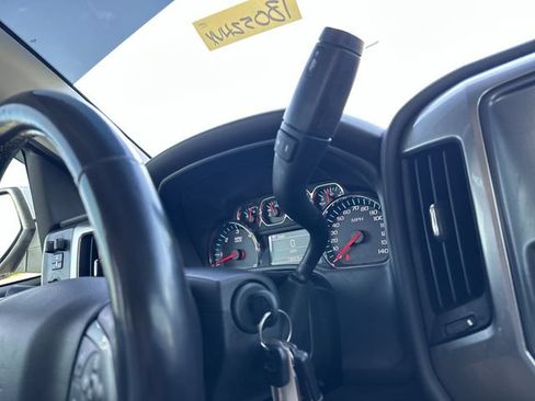 Used 2018 Chevrolet Silverado 1500 LT w/ All Star Edition AWD/4WD image 24