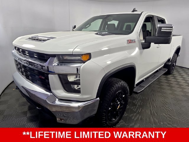 Used 2021 Chevrolet Silverado 2500 LT w/ Z71 Off-Road Package AWD/4WD image 3