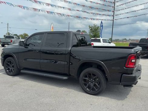Used 2025 RAM 1500 Laramie w/ Night Edition AWD/4WD image 4