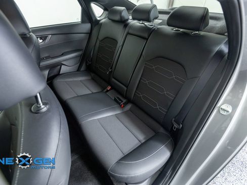 Used 2023 Kia Forte GT-Line w/ GT-Line Technology Package FWD image 30