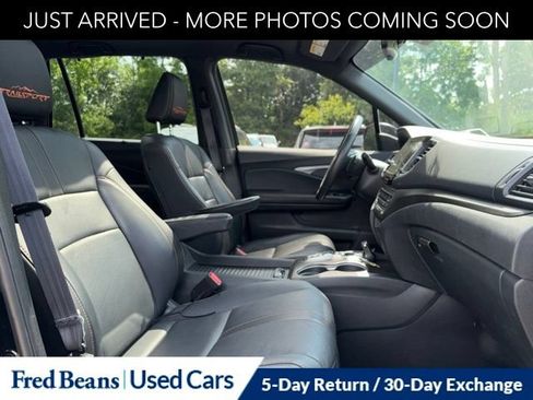 Used 2023 Honda Passport TrailSport image 15