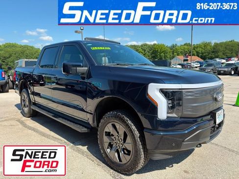 Used 2024 Ford F150 Lightning Lariat AWD/4WD image 1