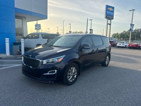 Used 2019 Kia Sedona LX FWD image 1