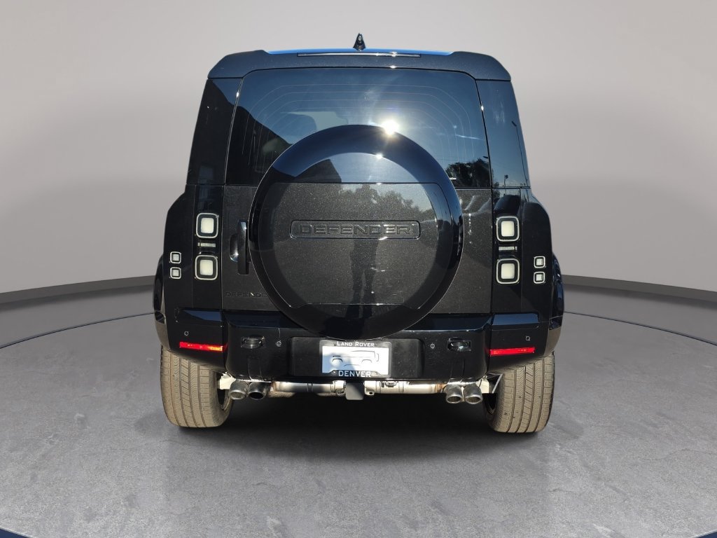 New 2026 Land Rover Defender 110 X-Dynamic SE AWD/4WD image 6