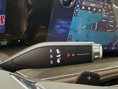 New 2026 Chevrolet Tahoe High Country AWD/4WD image 19