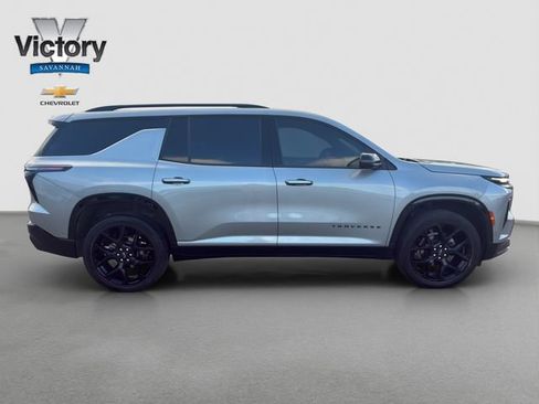 Used 2024 Chevrolet Traverse RS w/ LPO, Floor Liner Package AWD/4WD image 8