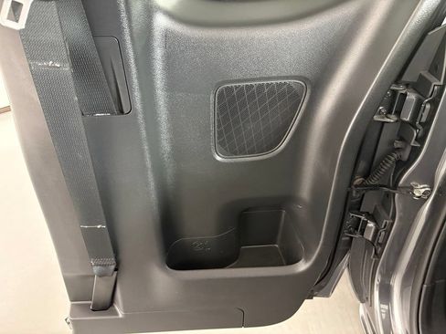 Used 2022 Nissan Frontier S w/ Technology Package RWD image 42