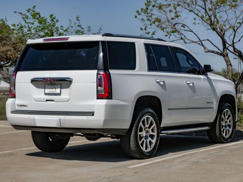 Used 2018 GMC Yukon Denali RWD image 9