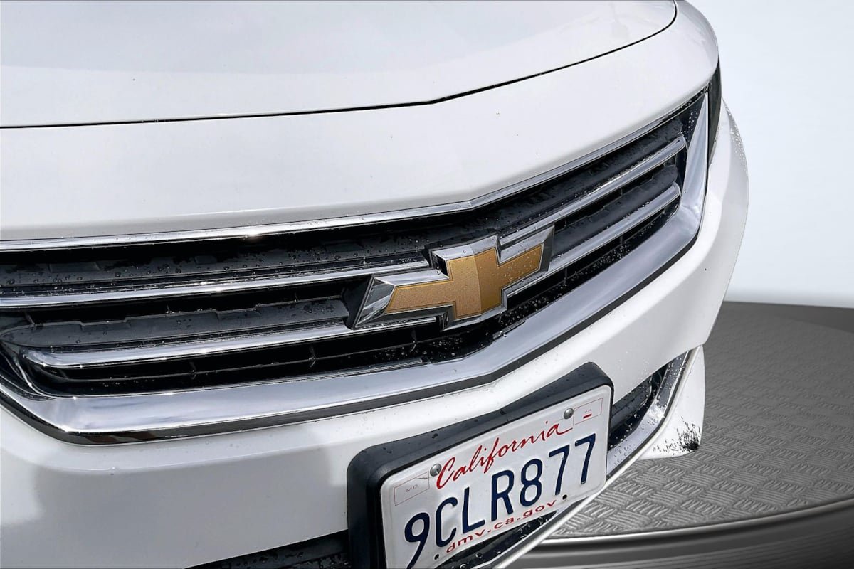 Used 2020 Chevrolet Impala LT FWD image 28