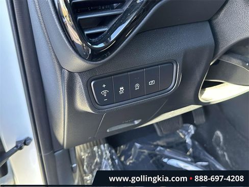 Used 2024 Kia Soul S image 17