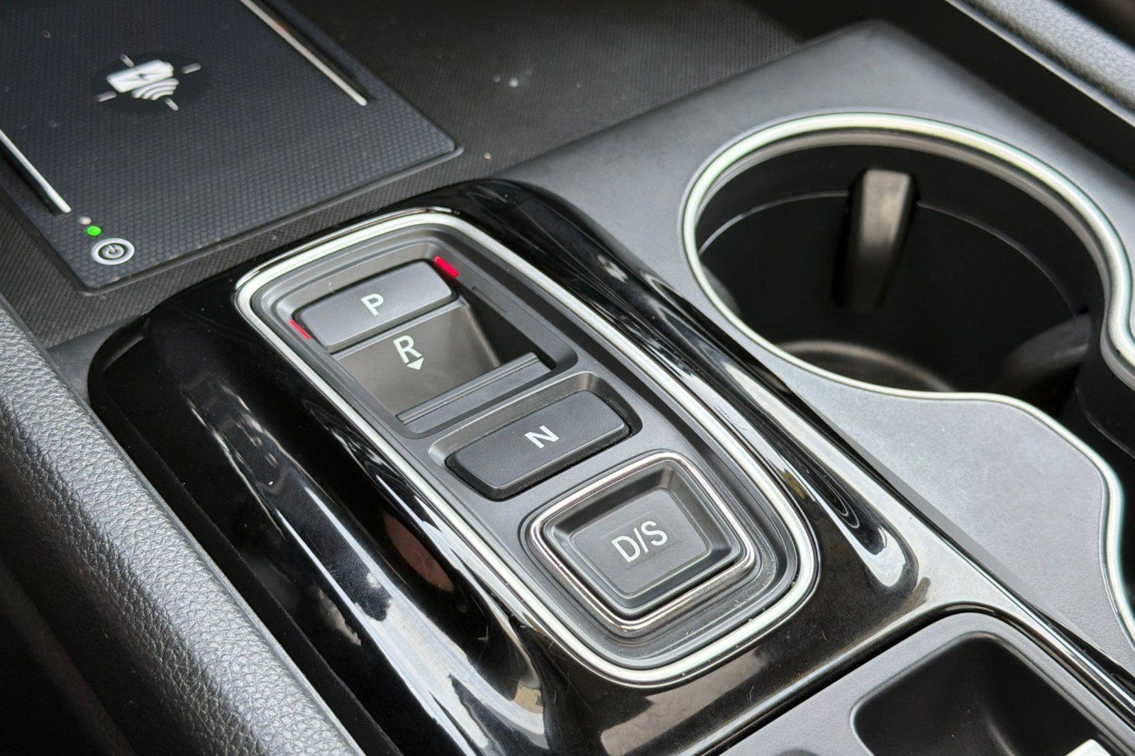 Certified 2025 Honda Pilot Touring image 20