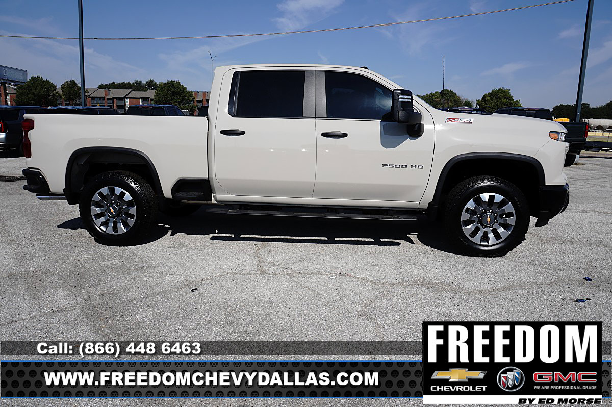 New 2026 Chevrolet Silverado 2500 Custom w/ Custom Value Package AWD/4WD image 8