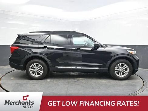 Used 2022 Ford Explorer XLT AWD/4WD image 9