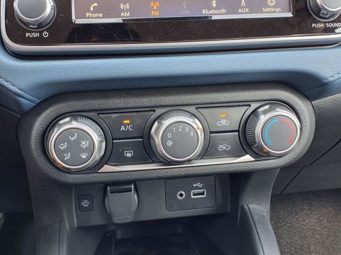 New 2025 Nissan Versa SV w/ Trunk Package image 16