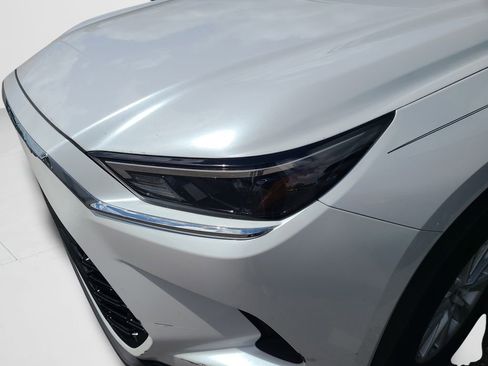 Used 2024 Toyota Grand Highlander XLE image 17