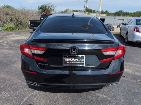 Used 2019 Honda Accord Sport image 5