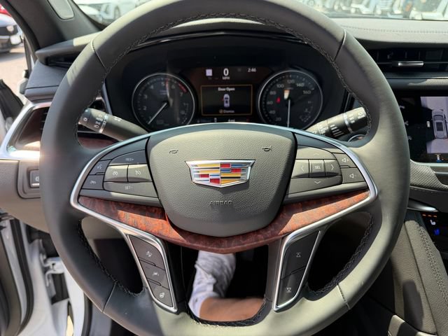 New 2026 Cadillac XT5 Premium Luxury w/ Driver Assist Package FWD image 18