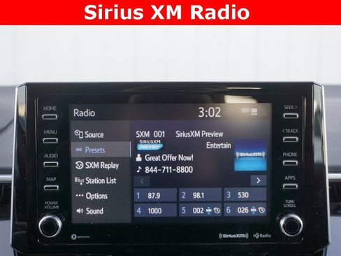 Used 2022 Toyota Corolla SE w/ SE Premium Package image 8