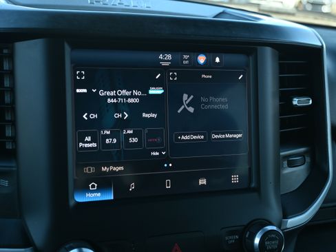 Used 2022 RAM 1500 Lone Star AWD/4WD image 21