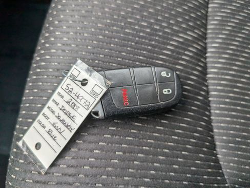 Used 2018 Dodge Journey SE FWD image 25