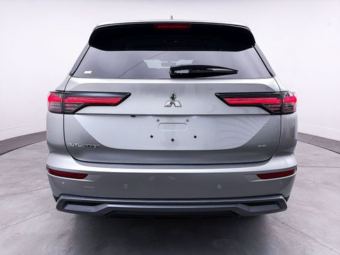New 2026 Mitsubishi Outlander SE FWD image 5