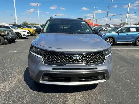 Used 2021 Kia Sorento EX w/ EX AWD X-Line Package image 3