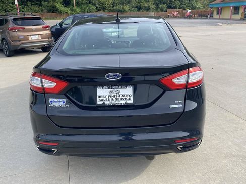 Used 2016 Ford Fusion SE w/ Equipment Group 202A AWD/4WD image 7