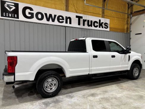 Used 2022 Ford F250 XL w/ Power Equipment Group image 6