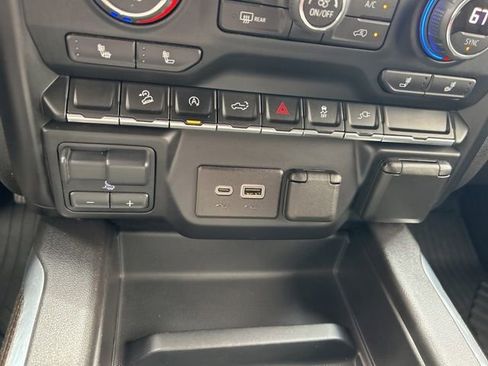 Used 2021 Chevrolet Silverado 1500 LT Trail Boss w/ Convenience Package II AWD/4WD image 31