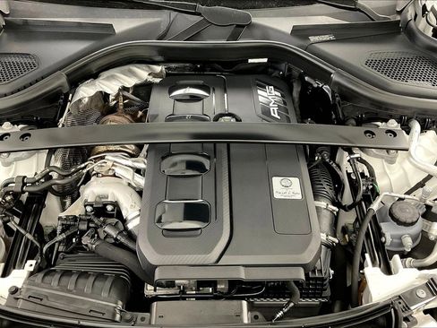 Certified 2025 Mercedes-Benz GLC 43 AMG 4MATIC image 30