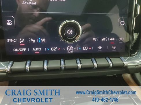 Used 2026 GMC Yukon XL Denali w/ Denali Reserve Package AWD/4WD image 42