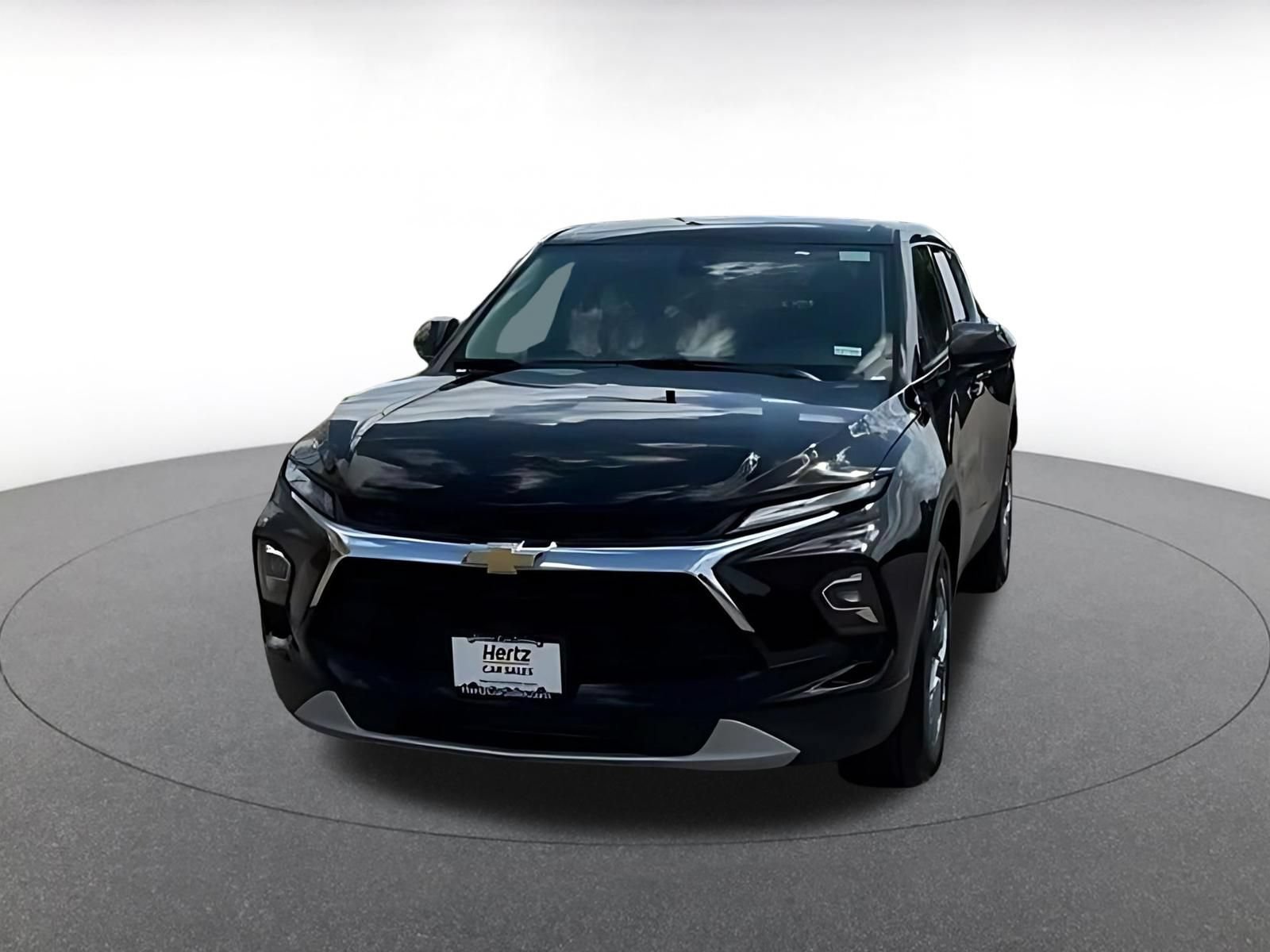 Used 2026 Chevrolet Blazer LT FWD image 6