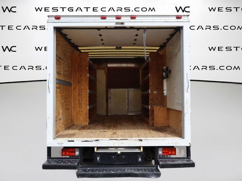 Used 2018 RAM ProMaster 3500 FWD image 4