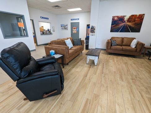 Used 2004 Buick Rainier CXL image 17